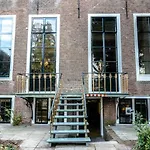 Hotel Aan De Dam